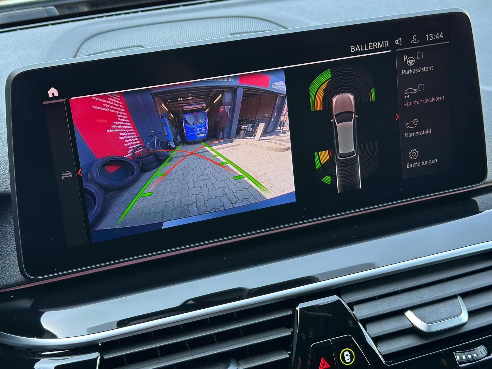 BMW 540i xDRIVE M SPORT PAKET *ACC#LASER#SHZ#HUD#VC - Image 22