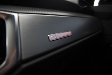 Audi Q3 Sportback 45 TFSI e S-Line NAVI18 ZOLLLED
