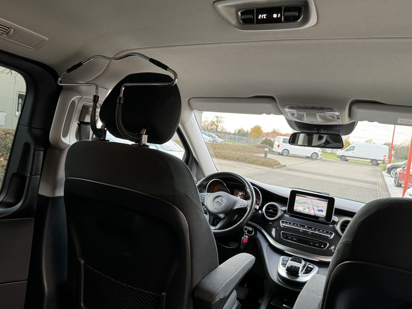 Fahrzeugabbildung Mercedes-Benz V 220 d EDITION/LED/Navi/DAB/Cam/Spur/Side/AHK/