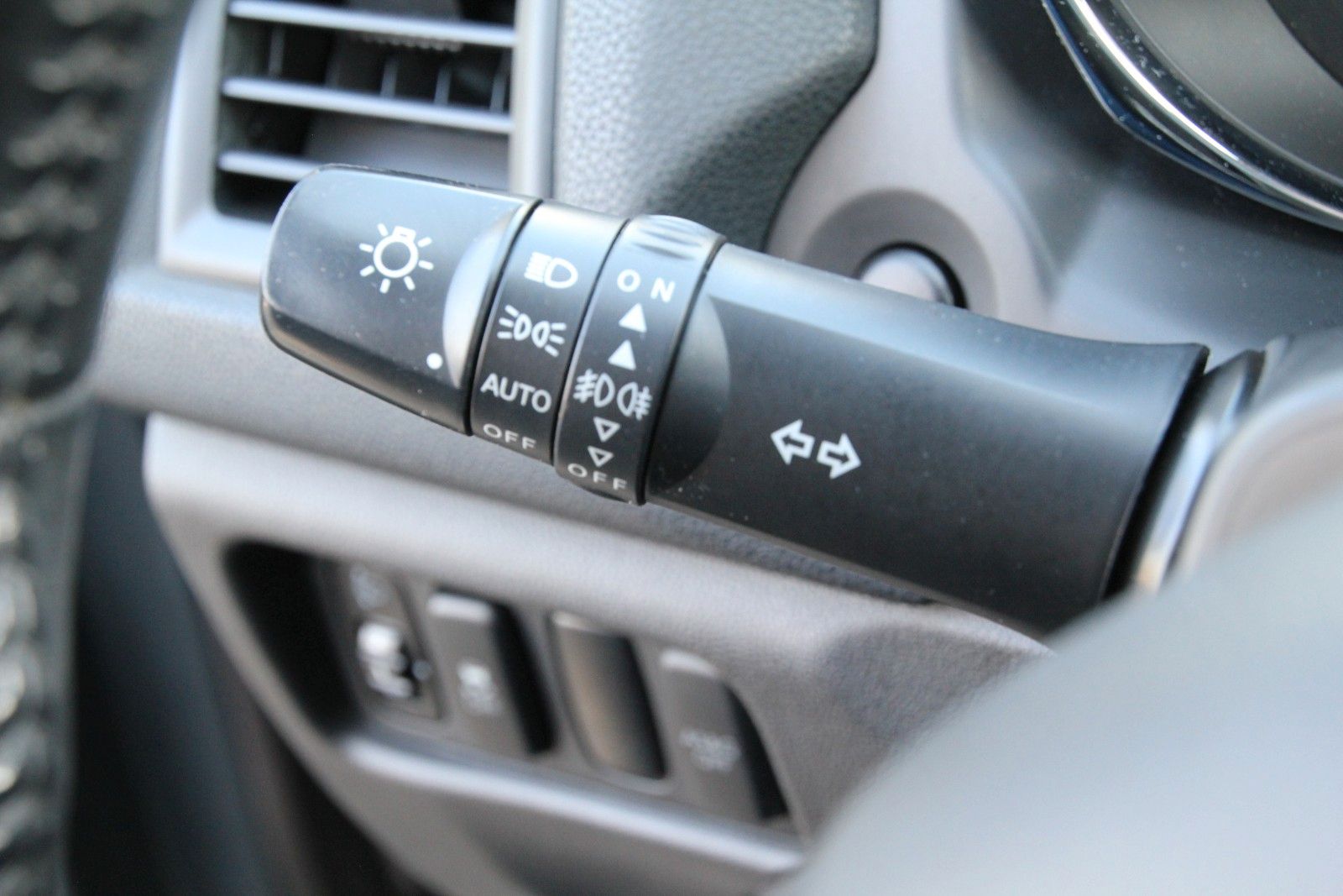 Fahrzeugabbildung Mitsubishi ASX SUV-Star 2WD