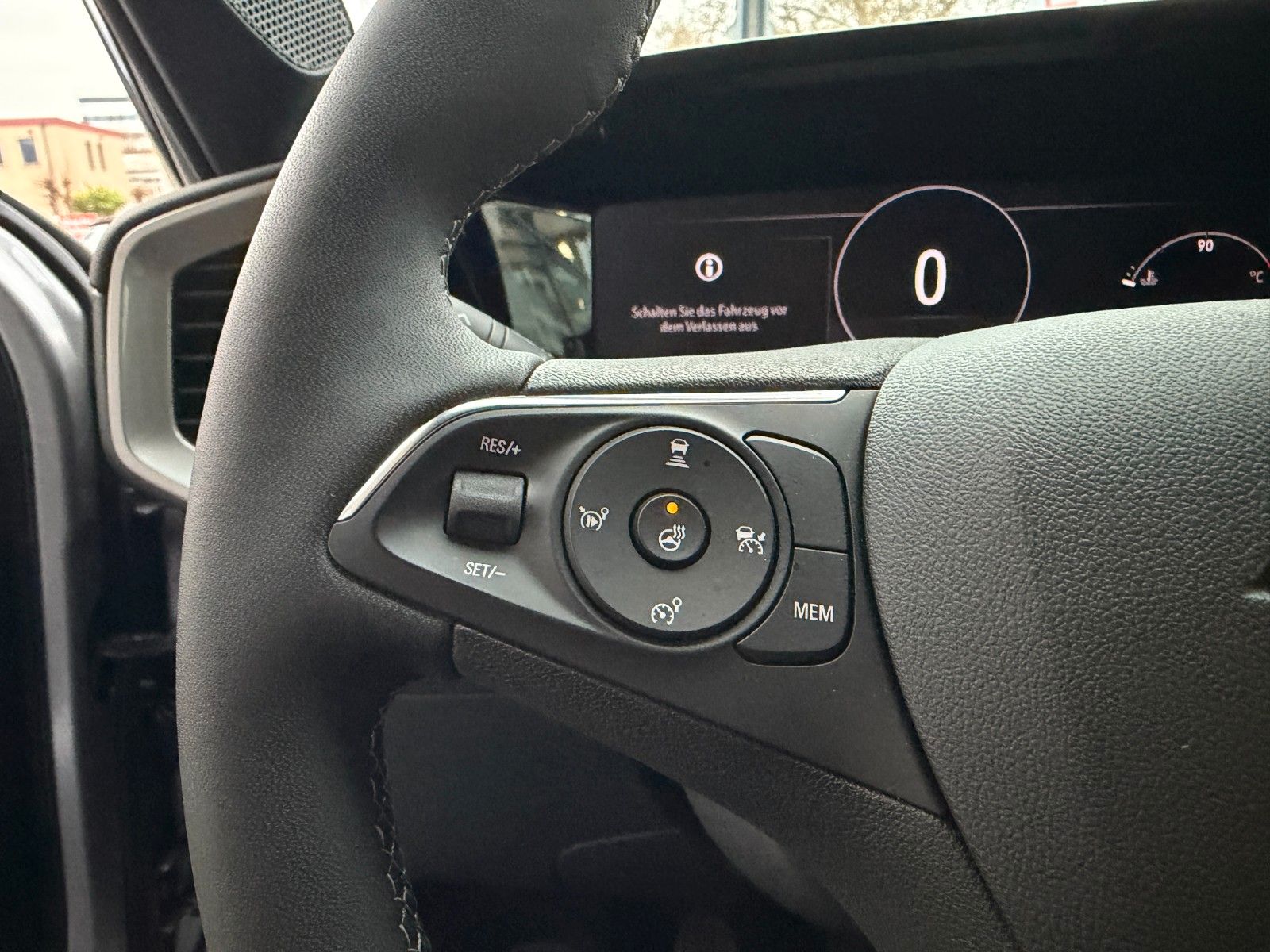 Fahrzeugabbildung Opel Mokka Ultimate 136PS LED/Kamera/Massagesitz!