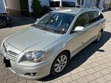 Toyota Avensis Combi Edition 1.8-l-VVT-i Edition - gebrauchte Toyota Avensis aus dem Jahr 2006