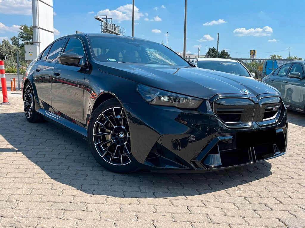 Image of BMW M5