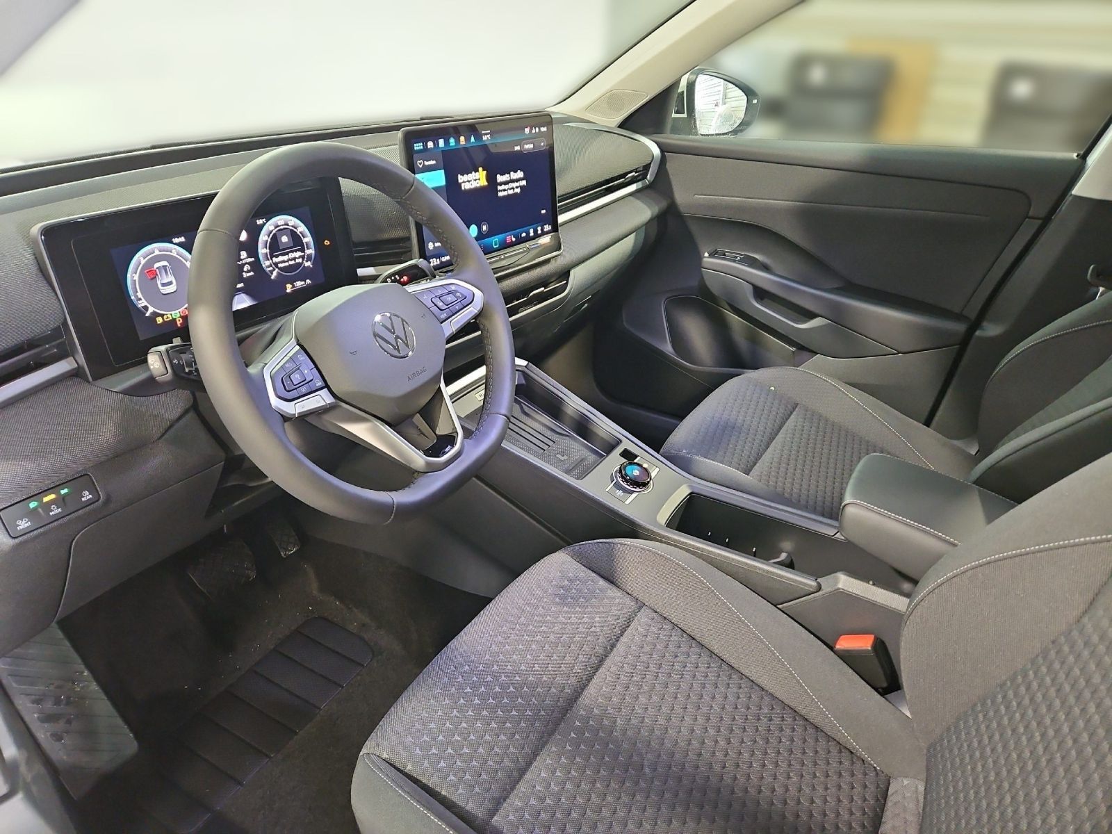 Volkswagen T-Roc - Bild 8