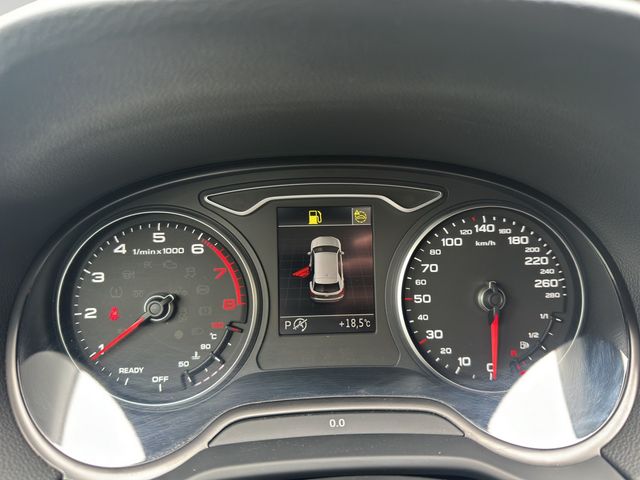 Q2 35 1.5 TFSI advanced S-tronic KAMERA ACC LED