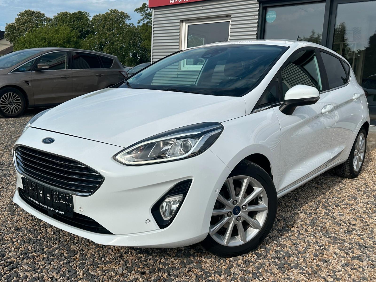 Ford Fiesta Titanium/5TÜRER/ACC/NAVI./KLIMA./W.PAKET/