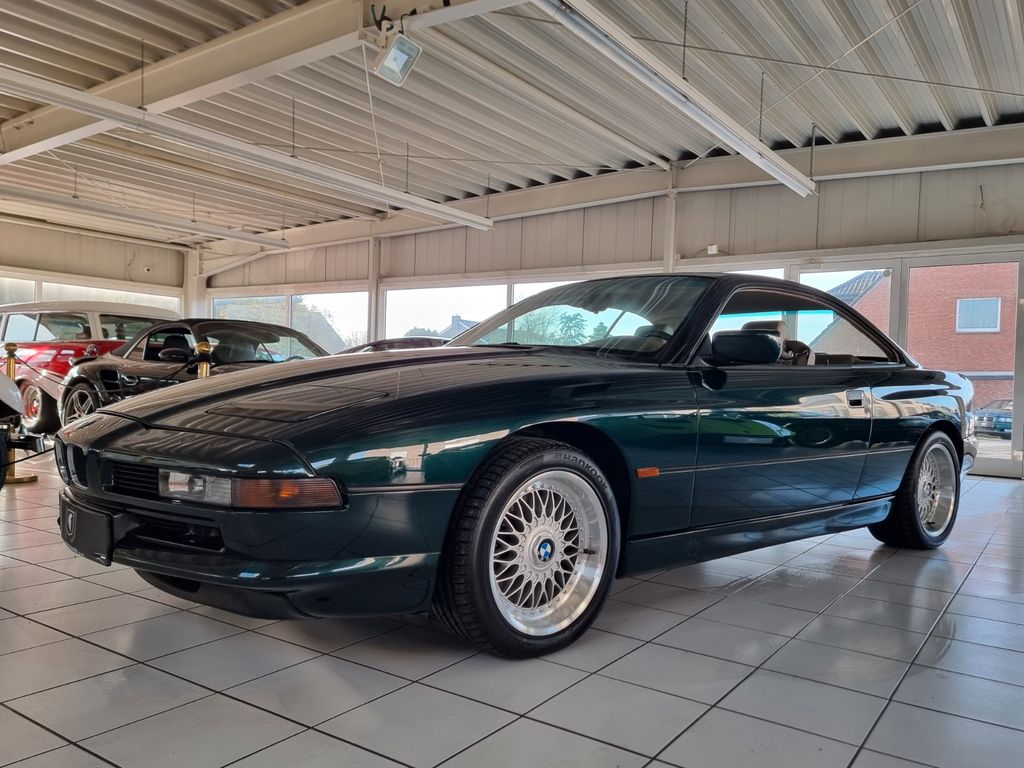 BMW 840
