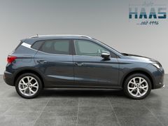 Fahrzeugabbildung Seat Arona FR 1.0 TSI 116 PS Navi Sitzh LED Alu PDC