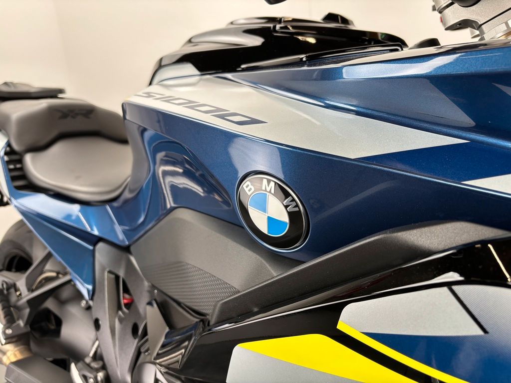 Fahrzeugabbildung BMW S 1000 XR *TOP-ZUSTAND