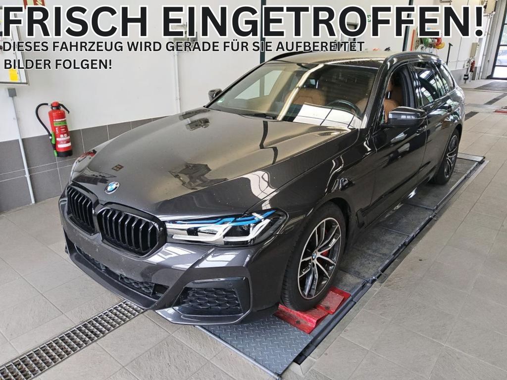 Image of BMW 530