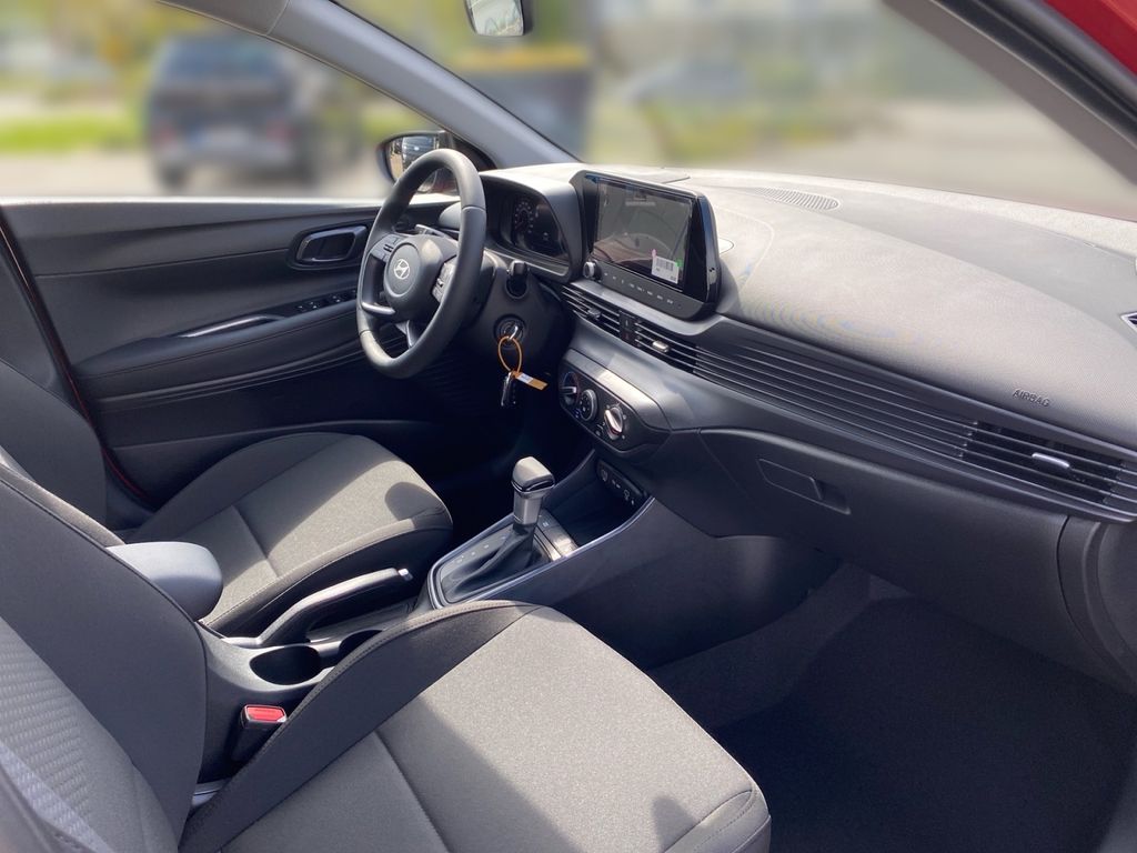HYUNDAI i20 1.0 T-GDI Trend LED DCT Navi Klima Kamera