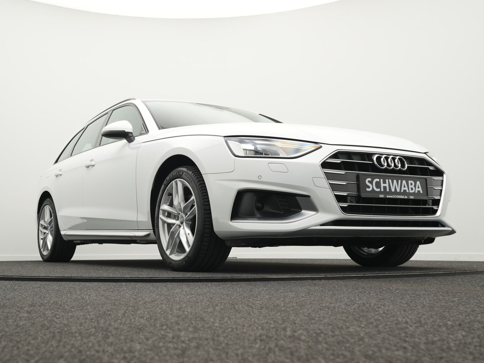 Audi A4 - Bild 24