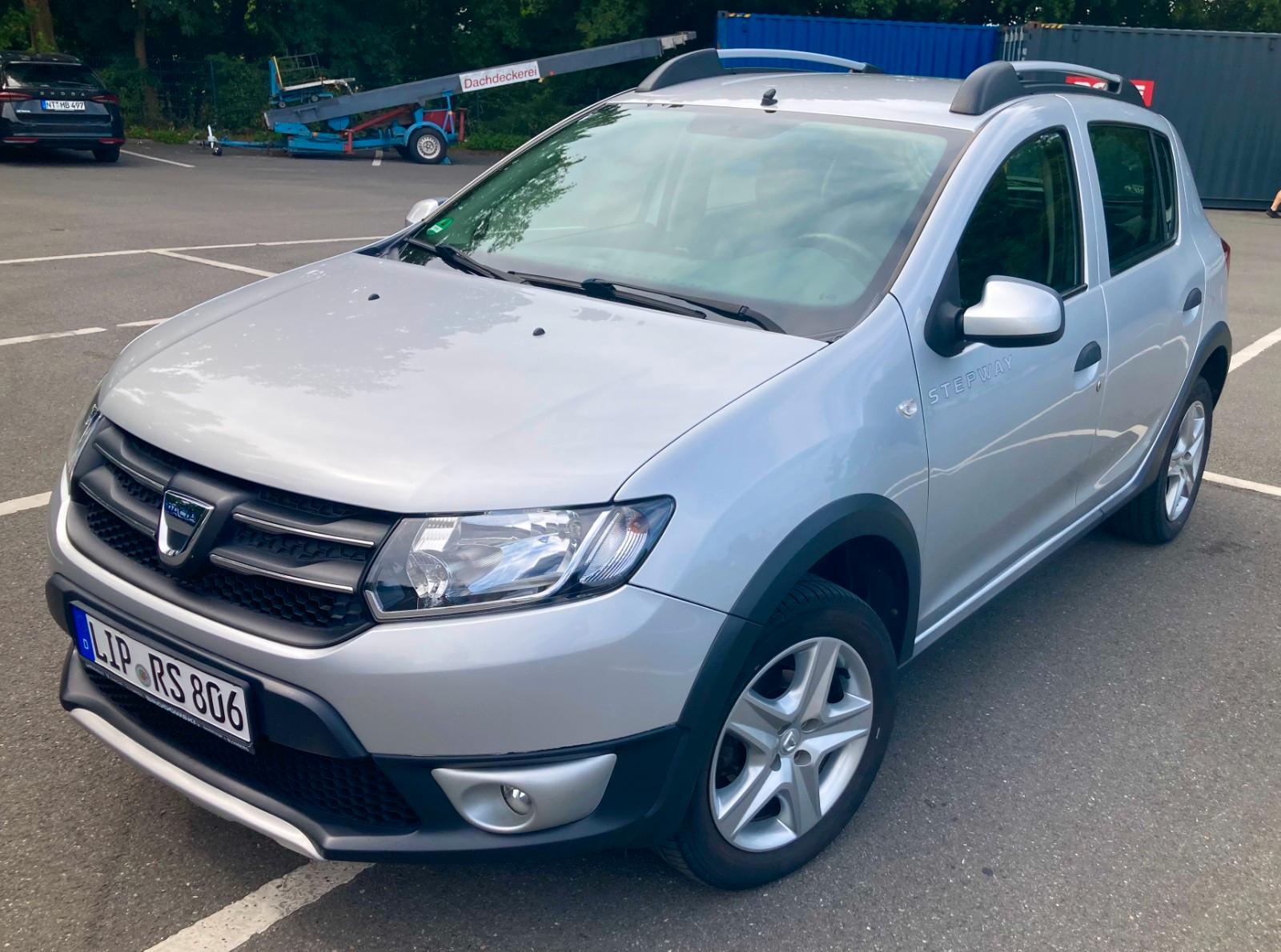 Dacia Sandero Stepway TCe 90 PS, TÜV 08/2028, AHK, 2x 