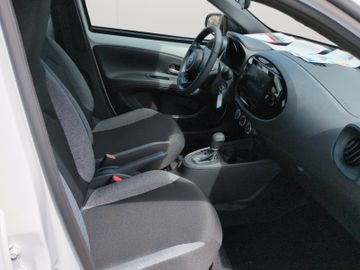 Toyota Aygo (X) - 12