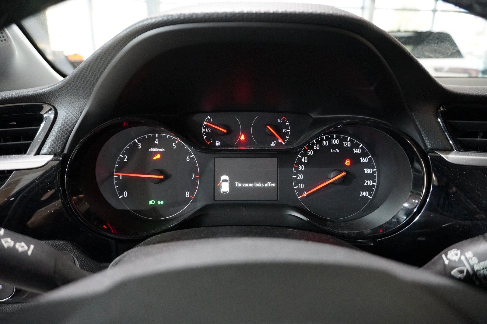 Fahrzeugabbildung Opel Corsa F 1.2 ELEGANCE NAVI/LED/KAMERA/SPORT/DAB+
