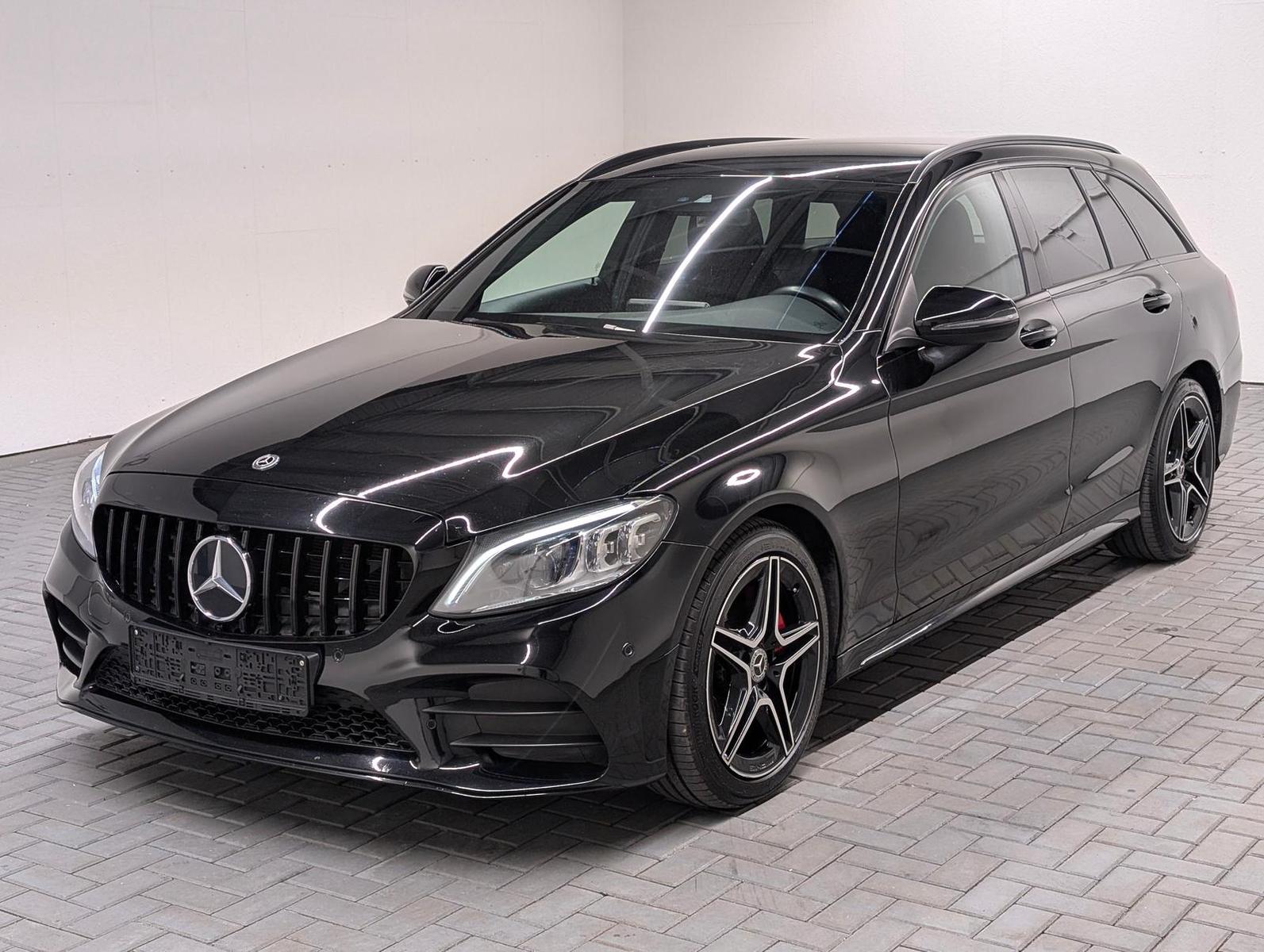Mercedes-Benz C 200 AMG-Line MultiBeam/Navi/SHZ/Kam/Leder/ACC