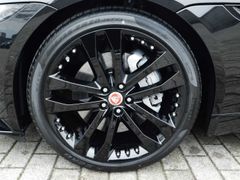 Fahrzeugabbildung Jaguar F-Type Cabriolet P300 Aut. R-Dynamic Black