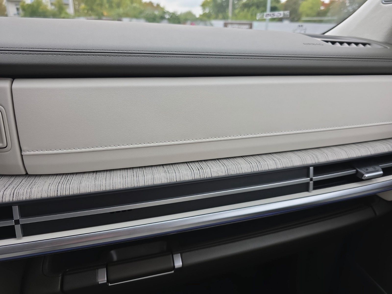 Hyundai SANTA FE - Bild 25