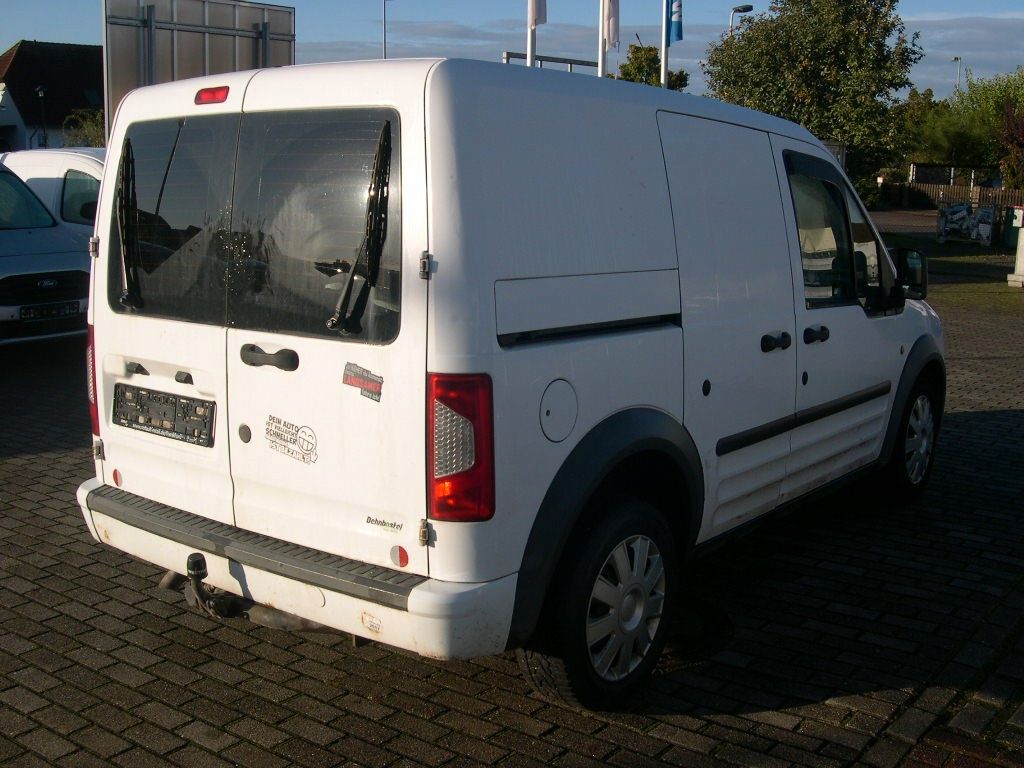 Fahrzeugabbildung Ford Transit Connect+AHZ+