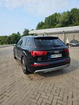 Audi Q7 3.0 TDI quattro tiptronic - 7 sitzer - Audi Q7 Gebrauchtwagen in Hamm