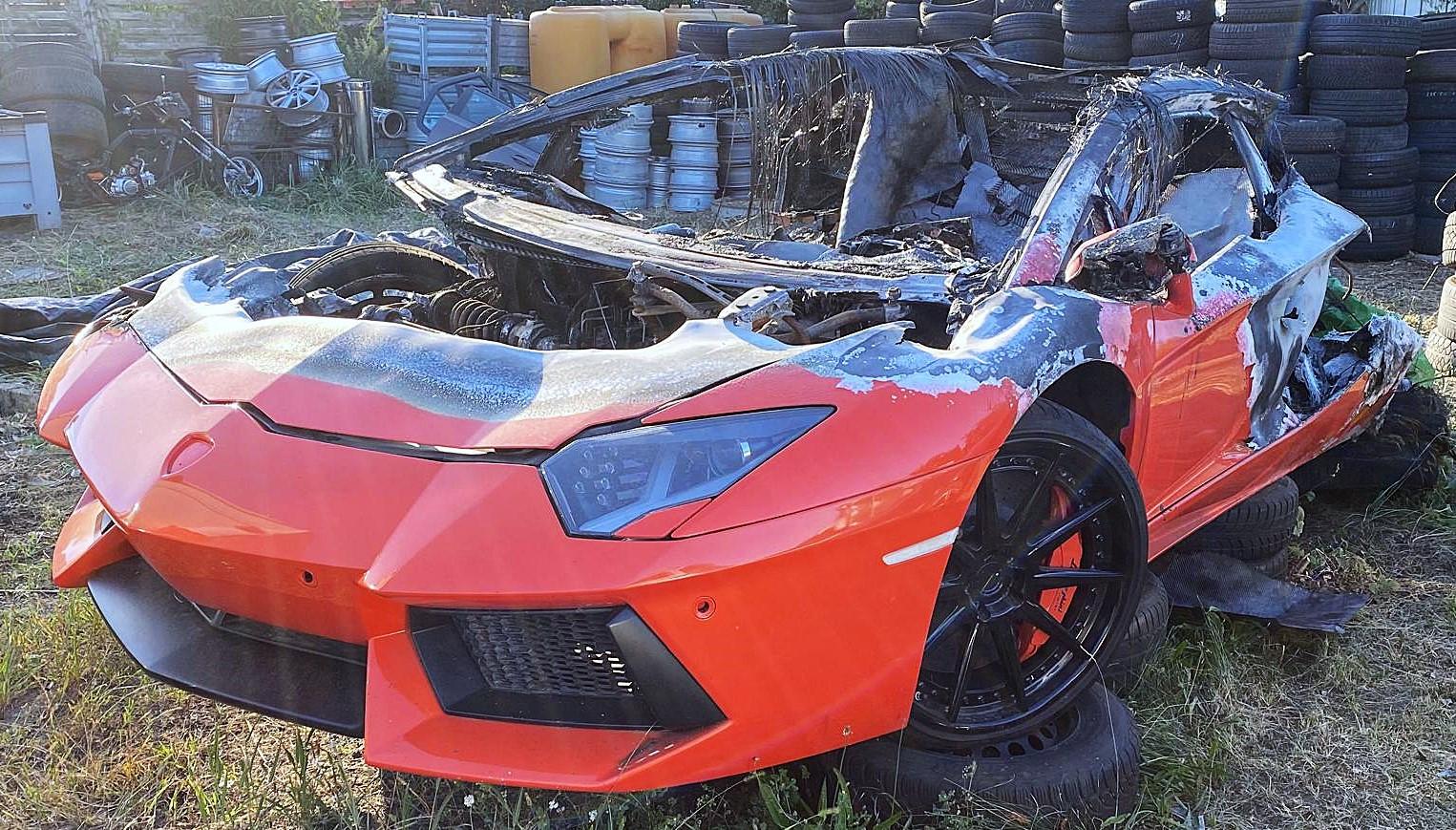 Lamborghini Aventador LP 700-4