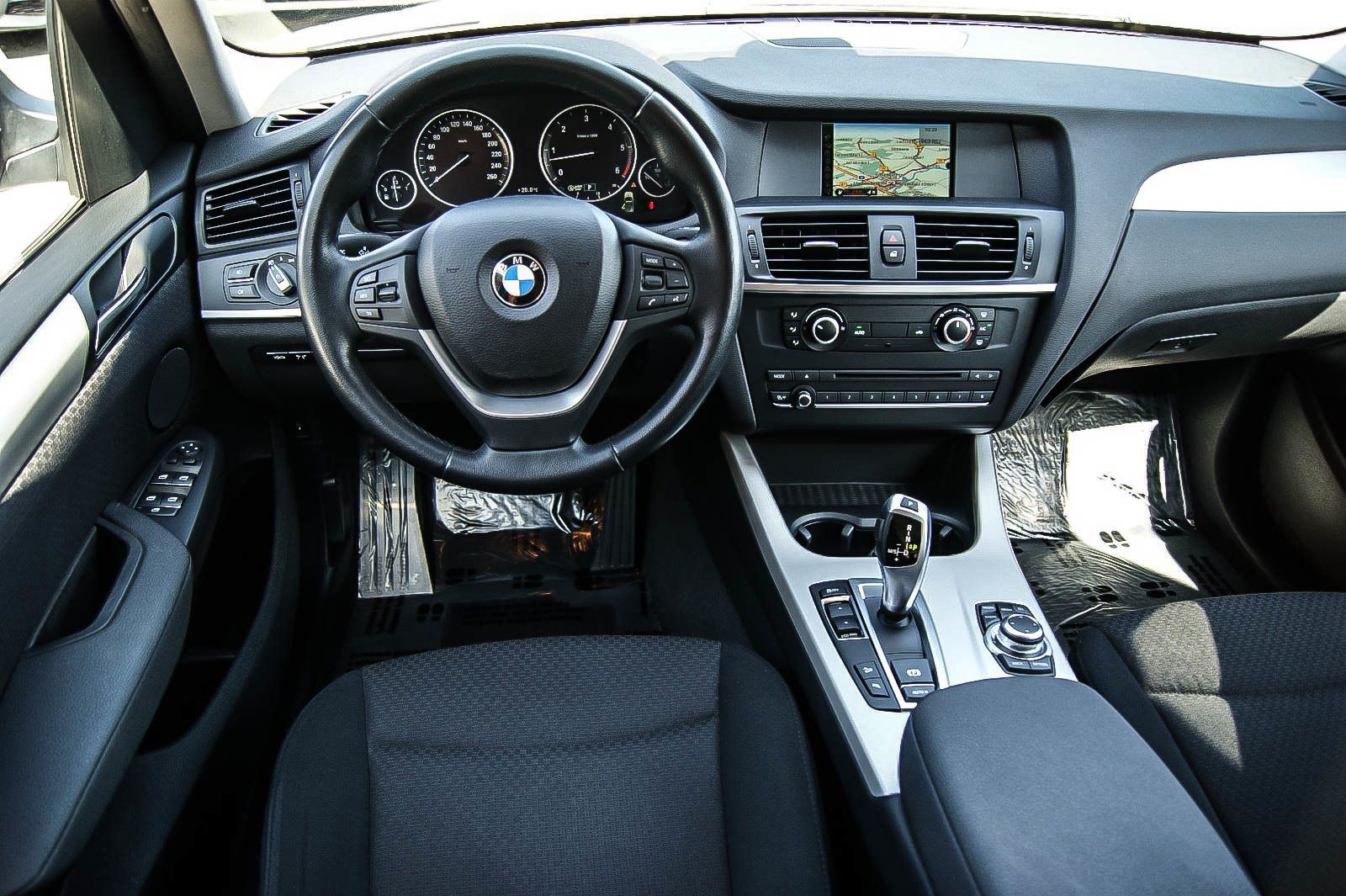 Fahrzeugabbildung BMW X3 xDrive30d Aut. XENON NAVI ANHZV MEMORY 1.HAND