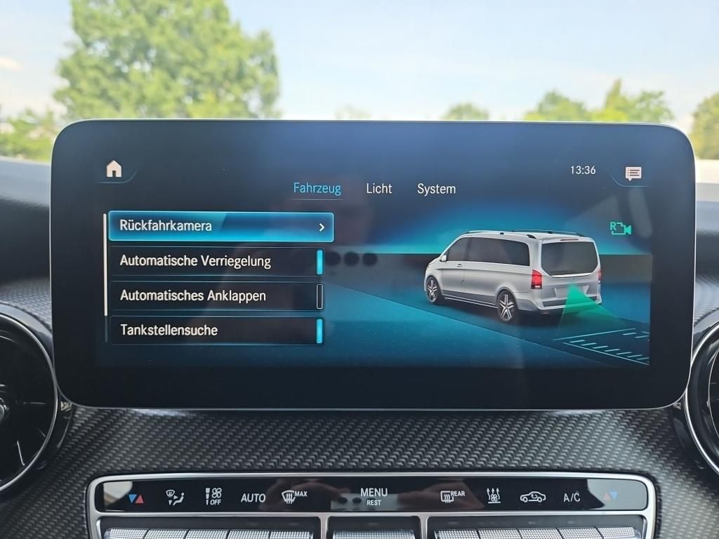 Fahrzeugabbildung Mercedes-Benz V 300 ED/L 4x4 AMG 7 Sitze 2,5t AHK Sound Standh