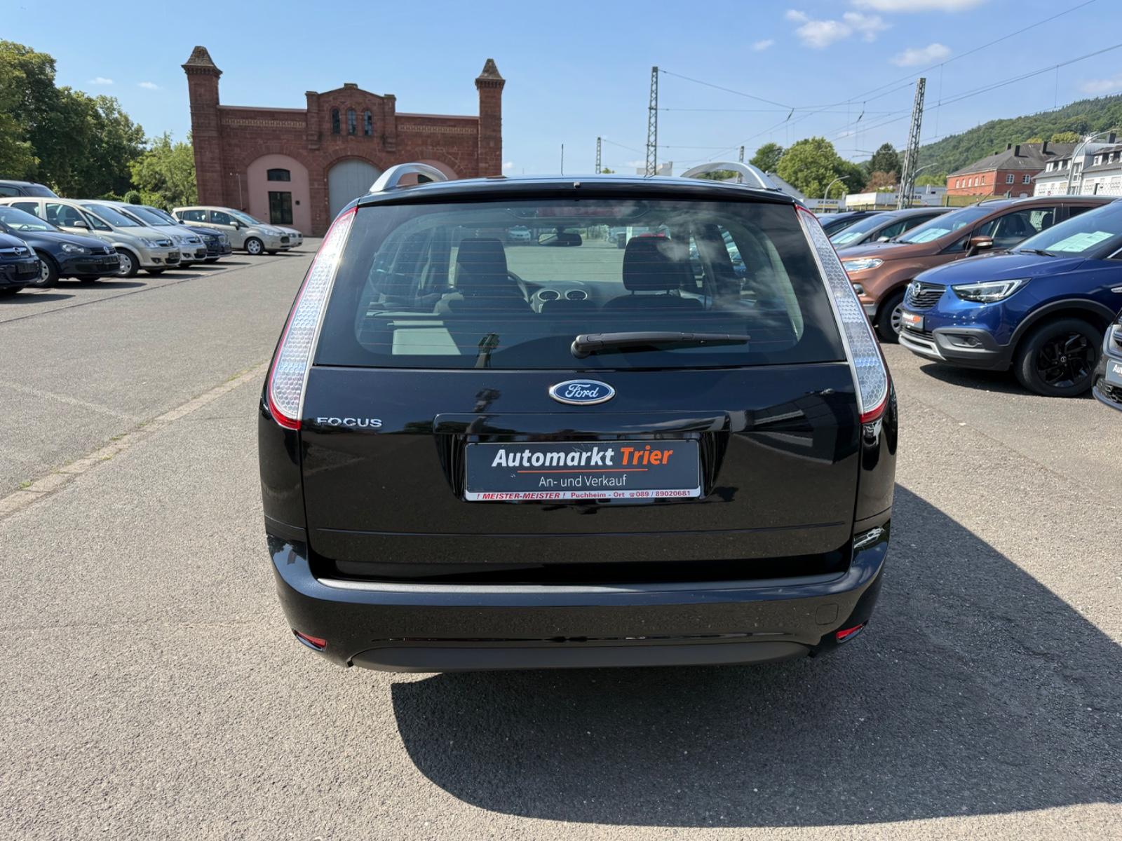 Ford Focus 2010 — engine 1.596 cm³, 101 HP (74kW)