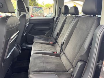 Bild 8 VW Caddy Style 2.0 TDI DSG 7-Sitzer AHK Navi LED-SW