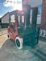 EP EFL302 Elektro-Gabelstapler 3t - 4,8m - Kabine