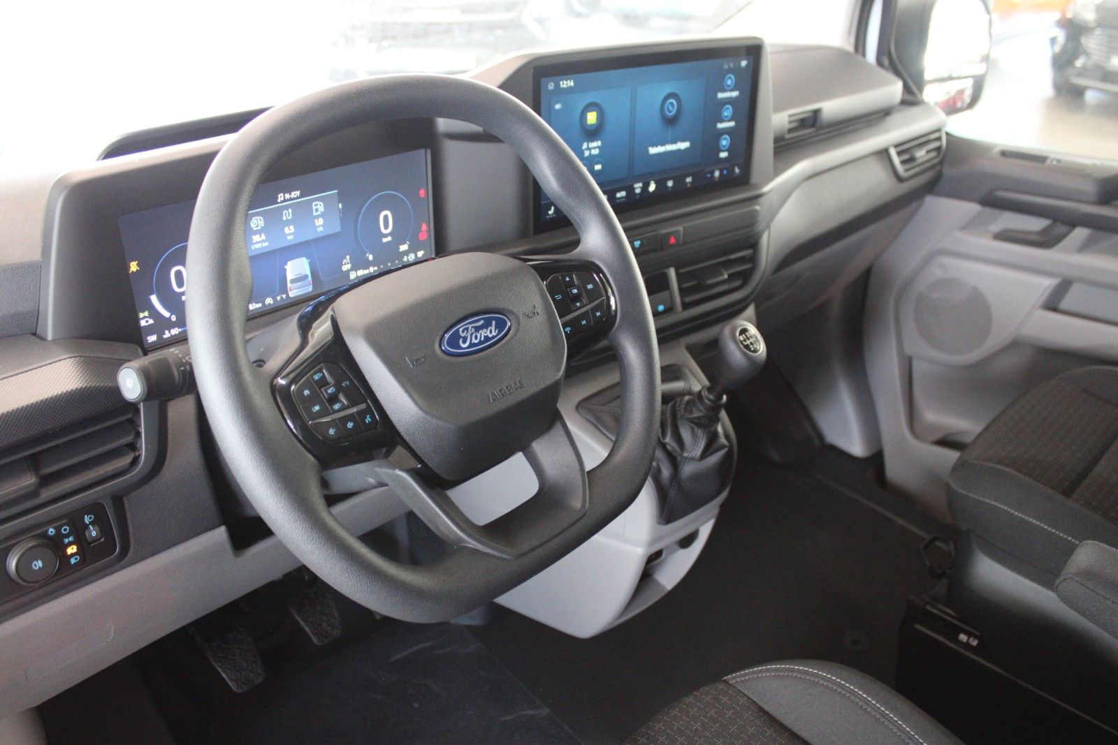 Fahrzeugabbildung Ford Transit Custom Kombi Trend 8-Sitzer GJR SOFORT