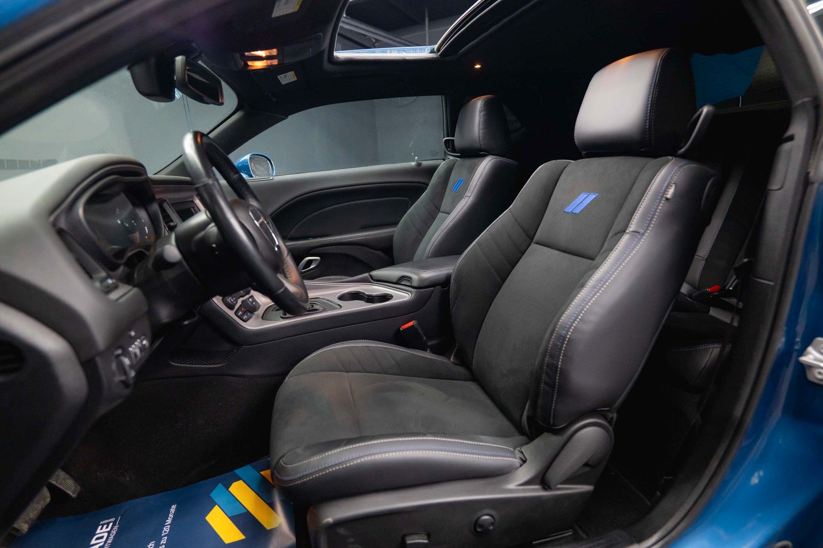 Fahrzeugabbildung Dodge Challenger 3.6 V6 4x4 GT SRT Styling *LED*19%*