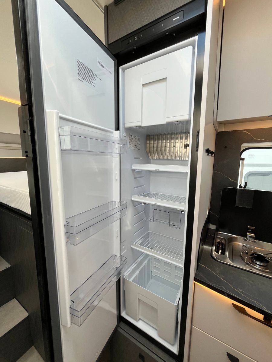 Fahrzeugabbildung Etrusco T 6900 SB *Hubbett*Complete Selection*Iconic* 26