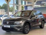 Volkswagen Tiguan*2.0 TDI*DSG*AHK*CAM*VIRTUAL*DCC*LED*ACC* - Volkswagen Tiguan