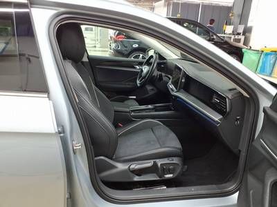 Volkswagen Passat - Bild 5