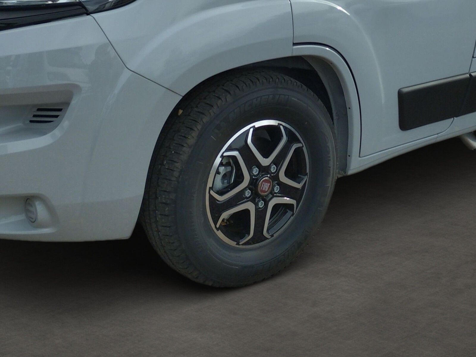 Fahrzeugabbildung Karmann Dexter DE 600 Captain-Chair-Sitze, Automatik