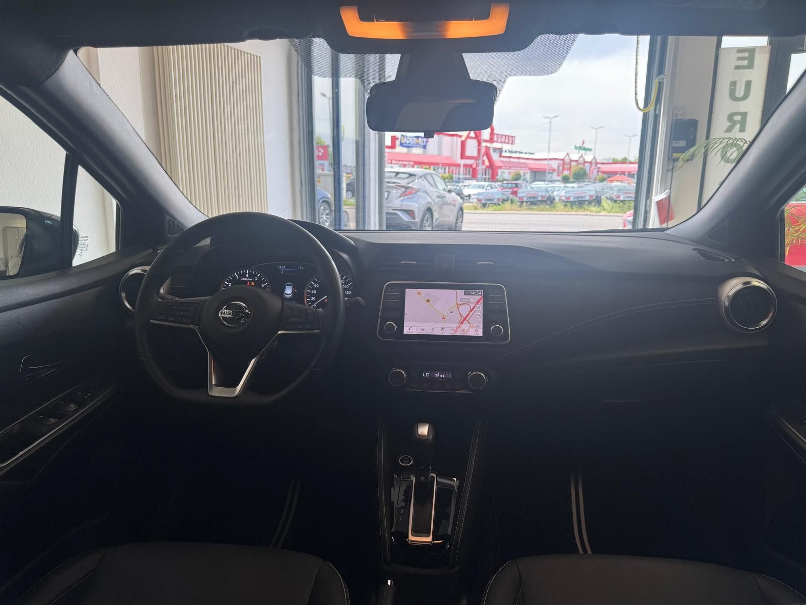 Fahrzeugabbildung Nissan Micra N-Sport 1.HAND/SCHECKHEFT/NAVI/KLIMA