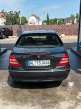 Mercedes-Benz Mercedes Benz 180 Benzin und Gas - Mercedes-Benz C 180: Gas