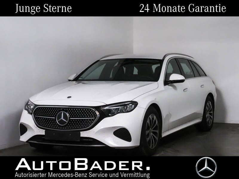 Image of Mercedes-Benz E 220
