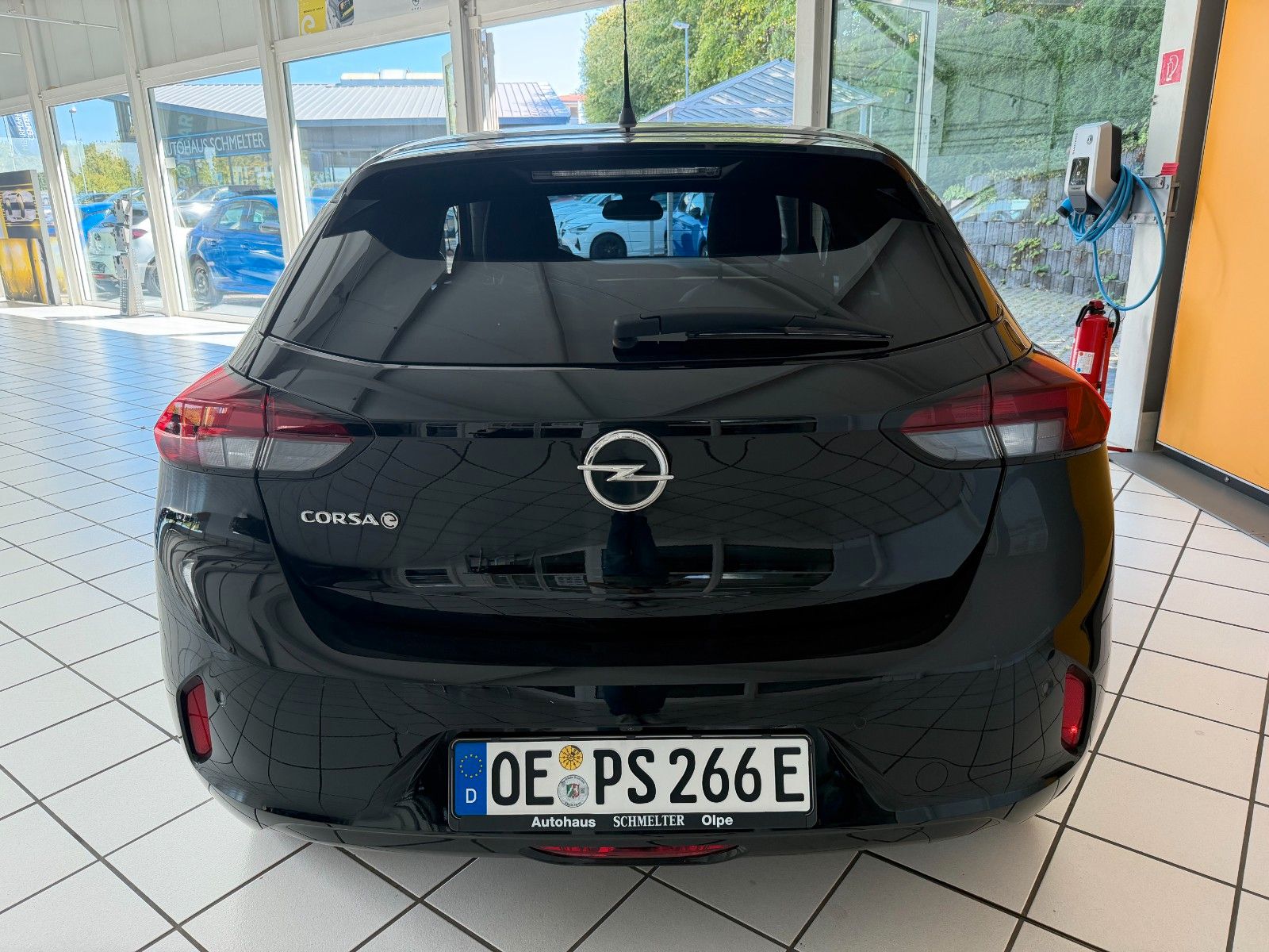 Opel Corsa F e Elegance Navi+LED+Kamera imagem 3