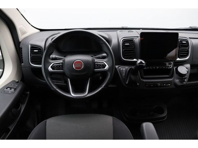 Fahrzeugabbildung Fiat Ducato 30 L1H1 2.2 Panorama - Komfort-Fahrersitz