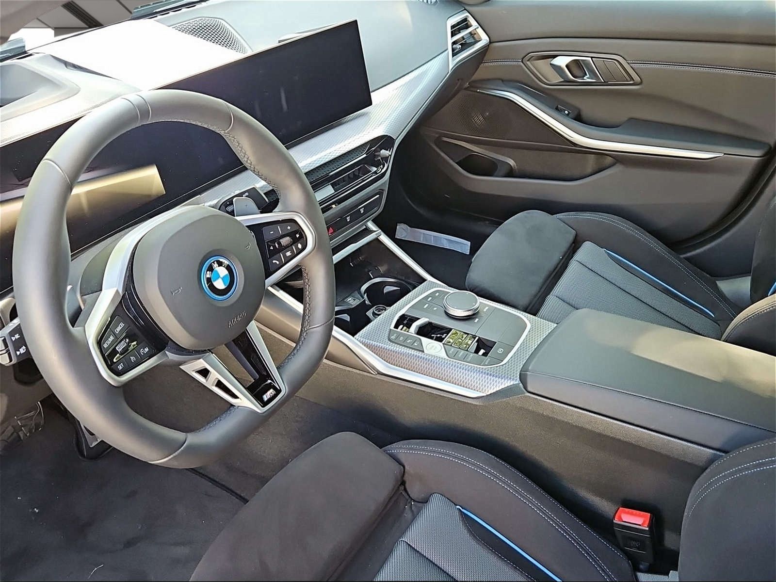 BMW 330 - Bild 4