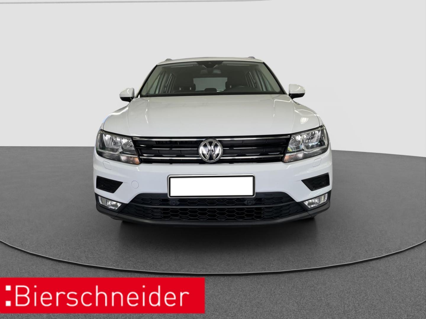 Volkswagen Tiguan 2.0 TDI AB196EUR Comfortline SHZ REAR VIE
