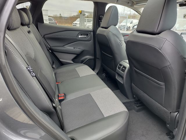 Nissan Qashqai 1.3 MHEV N-Connecta 4x4 Facelift PanoD.