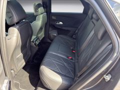 Fahrzeugabbildung DS Automobiles DS 7 Crossback E-Tense 300 4x4 Grand Chic