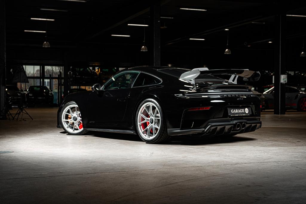 Porsche 992