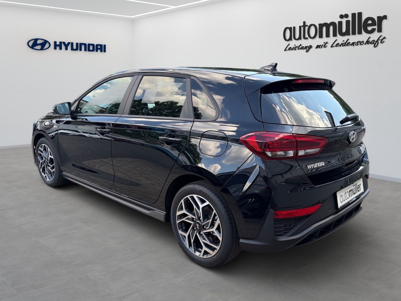 Fahrzeugabbildung Hyundai i30 1.6 T-GDI N Line (EURO 6e)(OPF) AUT Kam. LED