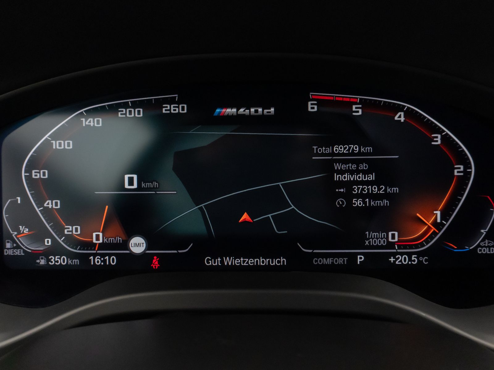 Fahrzeugabbildung BMW X4 M40d Kamera HUD DAB H/K AHK Komfort 21Zoll