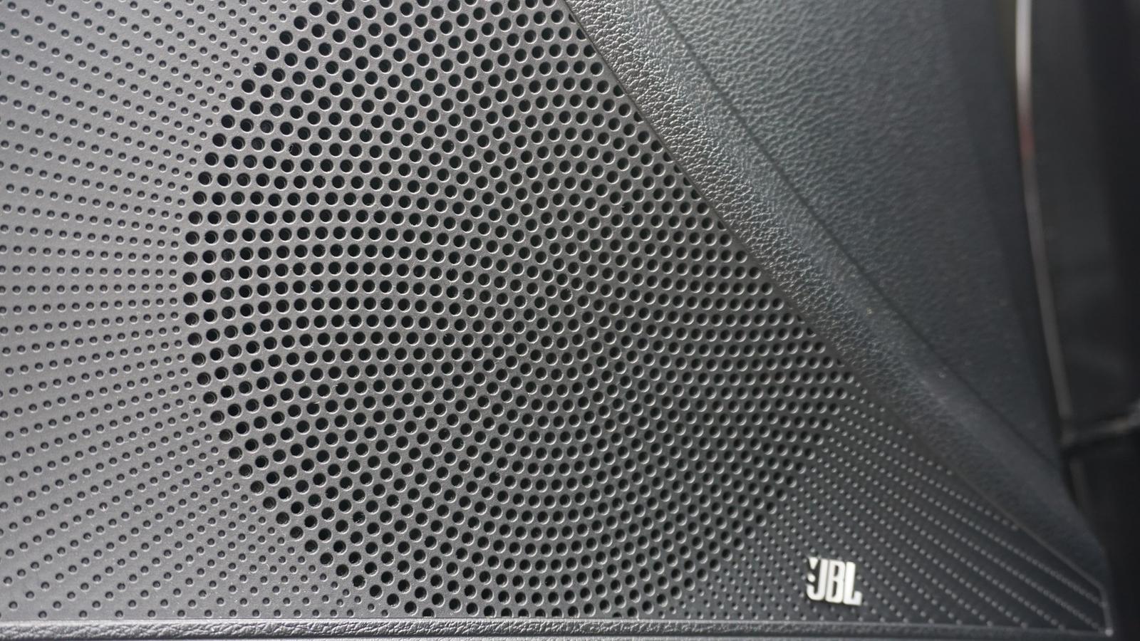 Kia XCeed 1.6 T-GDI Platinum Edition LED Panorama