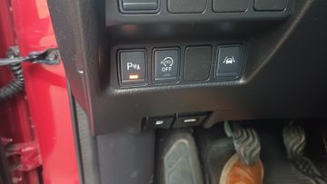 Nissan Qashqai - 11